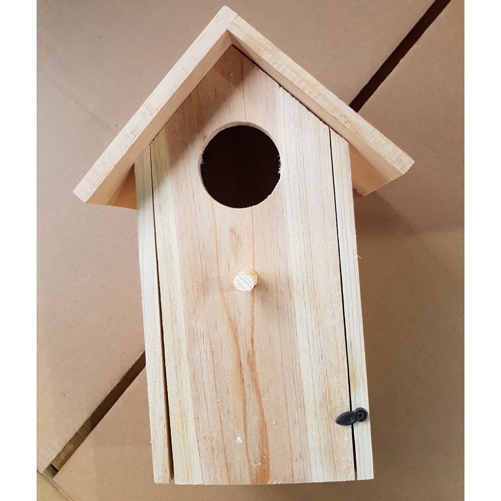 Small Bird Nesting Box