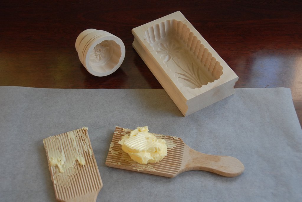 Ribbed Butter Pats (2Pac)