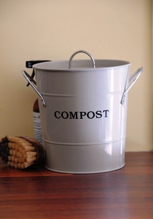 [24_Chalk] Compost Bucket - Chalk