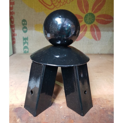[P_283] Iron Garden Finial - Ball Top