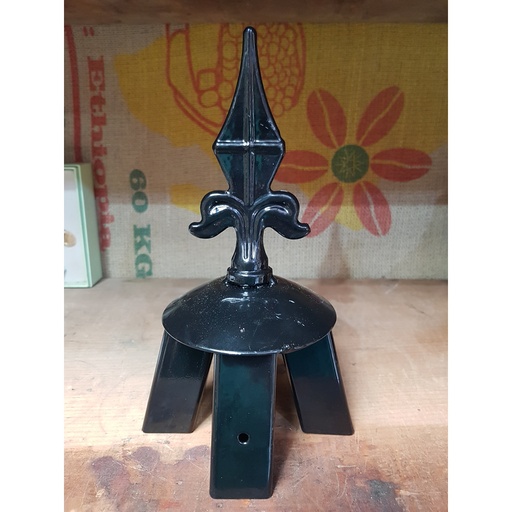 [P_284] Iron Garden Finial - Fleur De Lys