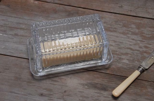 [1799] Glass Butter Dish